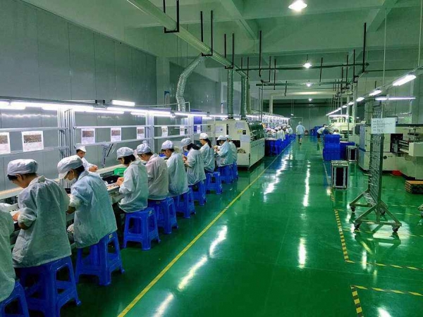 SMT贴片工厂的产品中表面锡珠标准是什么？