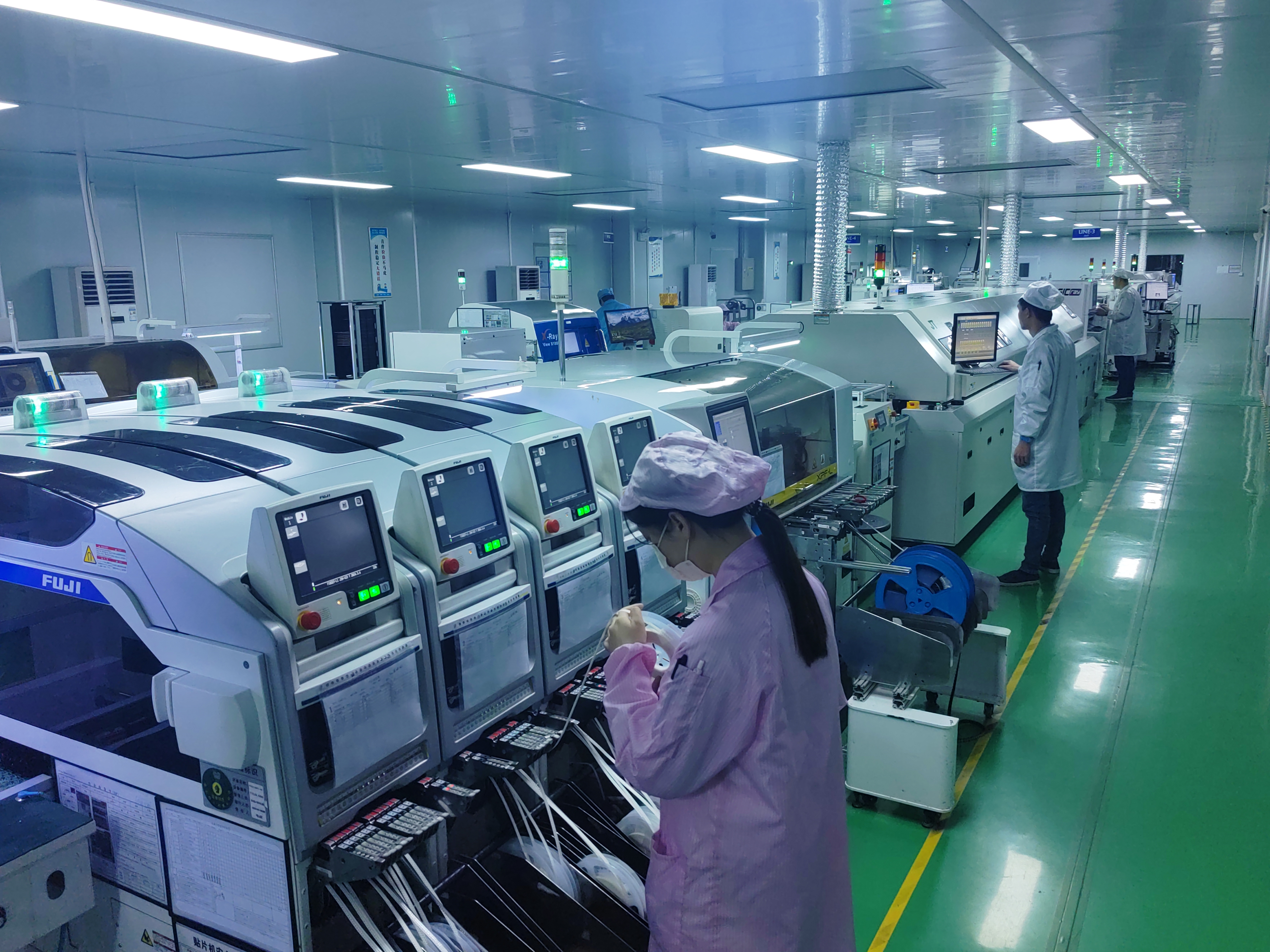 SMT贴片加工中，焊锡膏、锡膏与助焊膏有什么区别？